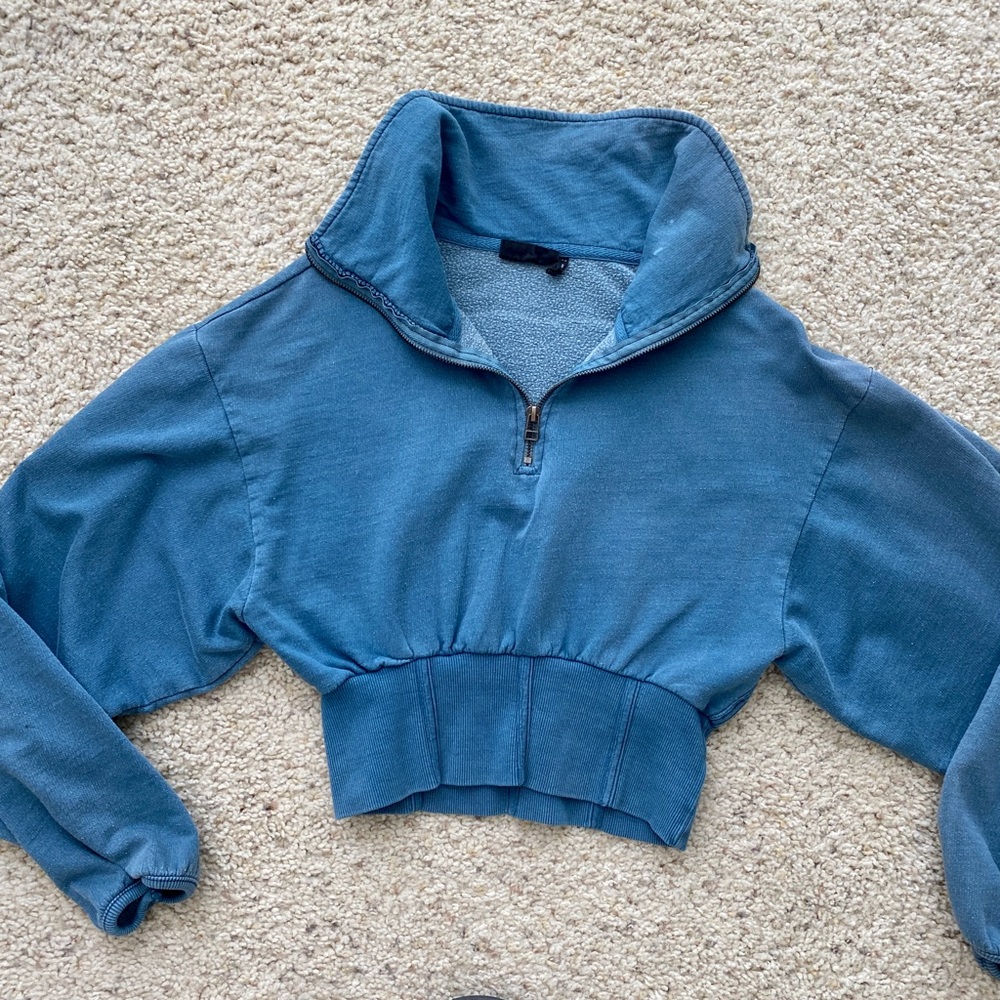 Urban Outfitters Blue Half-Zip Pullover Sweatshirt - Picture 2 of 5
